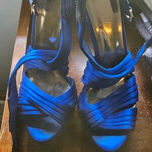 Gorgeous blue Guess high heels